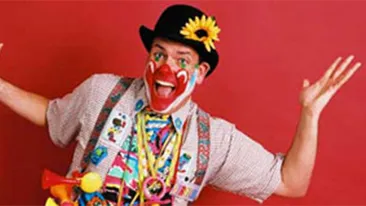 1 APRILIE: Păcălelile, un obicei vechi de câteva secole! Află aici totul despre această zi