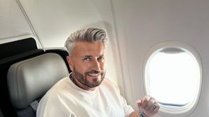 Cum arată apartamentul de nabab al lui Cătălin Botezatu din Dubai! Stă la etajul 54 într-un complex cu grădină tropicală