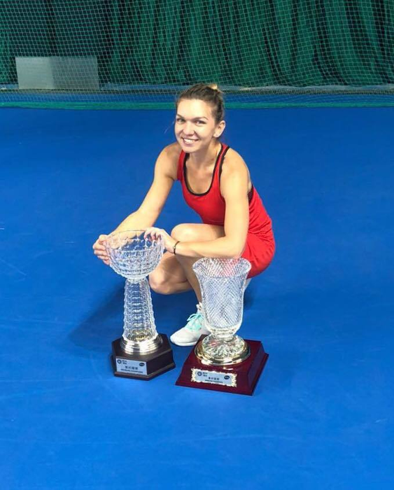 Simona Halep vrea să îl aducă în România pe Roger Federer: “M-a cucerit complet…“