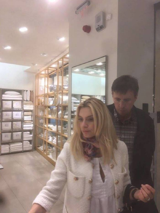 DORIN CHIRTOACĂ, relaţie tot mai serioasă cu femeia alături de care s-a afişat la doar câteva zile după divorţ!