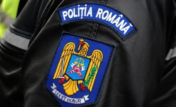 Polițistul mușcat a povestit cu lux de amănunte întâmplarea