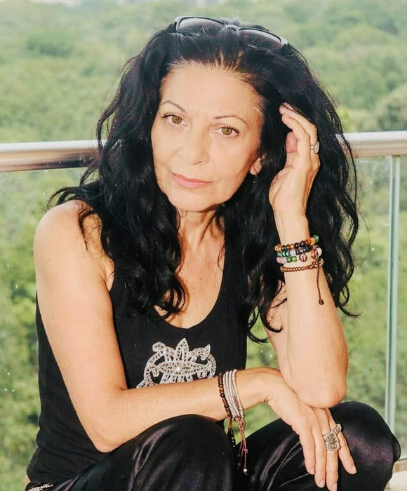 Elena Cârstea are probleme de sănătate? Artista este nevoită să renunțe la afacerea ei profitabilă