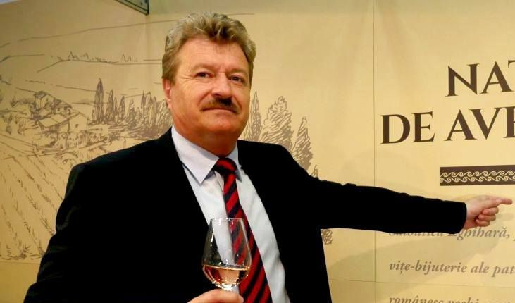 Constantin Duluţe este un multimilionar de succes, care şi-a câştigat renumele de "cel mai mare fermier din România"