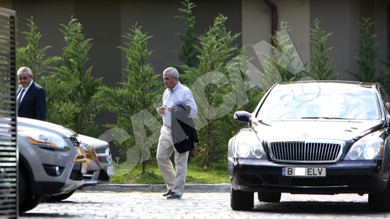 VIDEO Tariceanu si Vladescu i-au admirat Maybach-ul lui Catarama