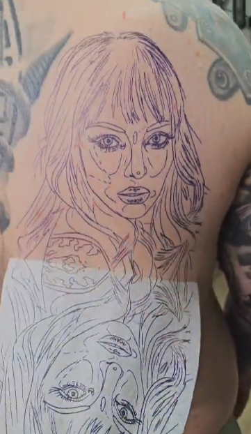 Tatuajul a fost realizat la Munchen, de un artist tatuator român foto: arhivă personală