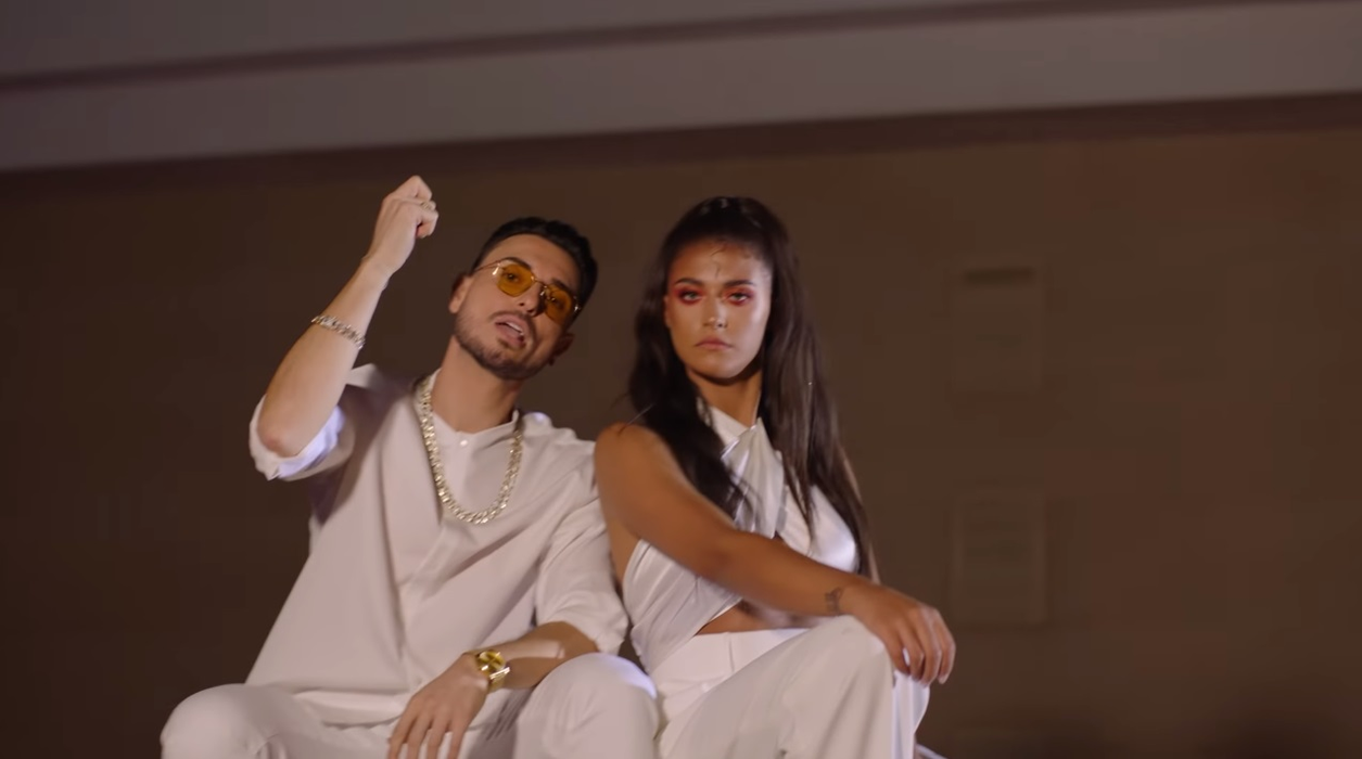 Antonia, apariție provocatoare în cel mai nou clip, lansat în colaborare cu Faydee! Versurile melodiei “Trika Trika” îți dau un vibe pozitiv