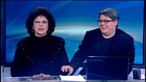 Fuego și Irina Loghin au ajuns într-un jurnal TV... cu peripeții. Cum s-au descurcat artiștii la pupitrul  știrilor
