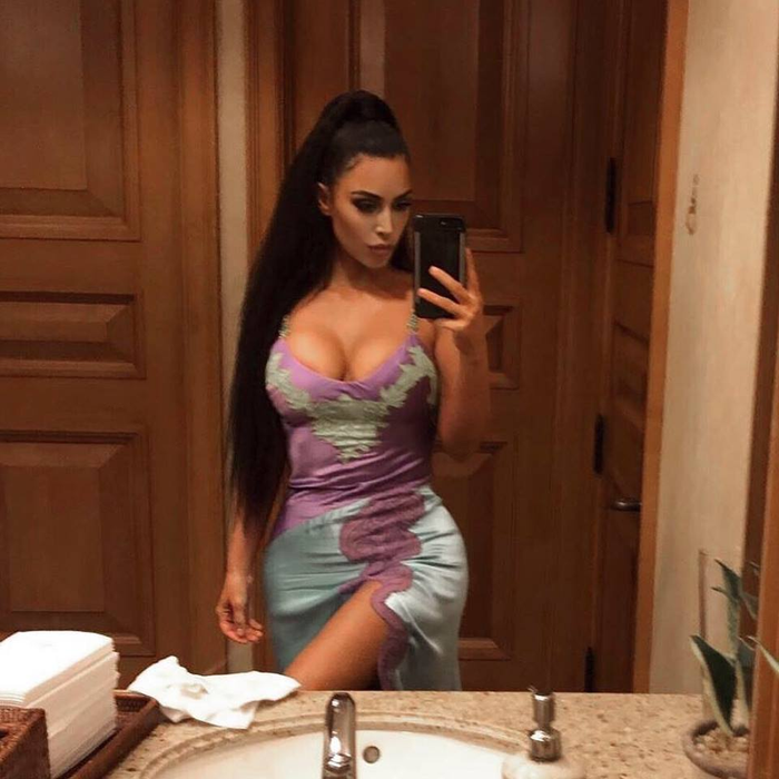 Decizie incredibilă! Kim Kardashian studiază ca să devină avocat