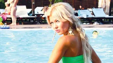 Luptă să redevină diva de altădată! Cea mai ”senzuală” româncă s-a dezbrăcat la saună şi…