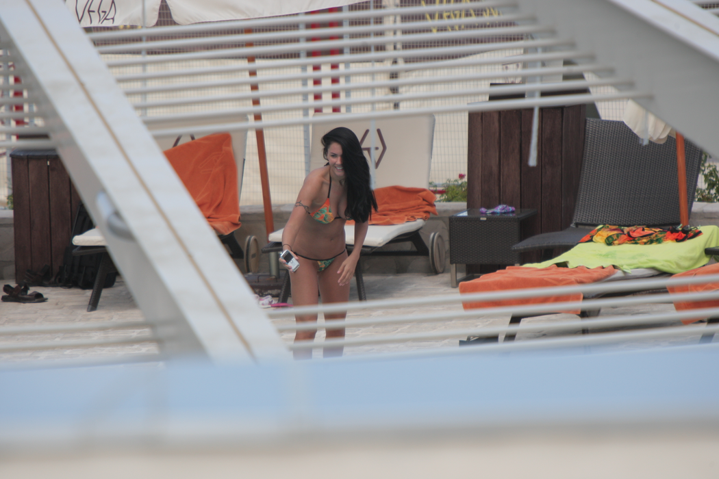 Oana Zăvoranu poartă același model de bikini de 15 ani! Cum arată lenjeria: „Toți sunt identici”