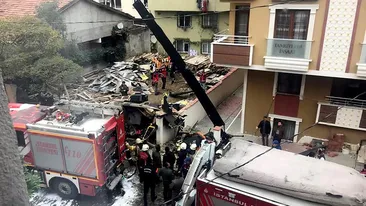 Un elicopter militar s-a prăbușit în Istanbul. Patru persoane au murit