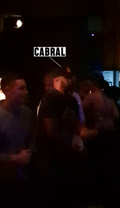 Cabral s-a distrat într-un club-restaurant, alături de câțiva amici