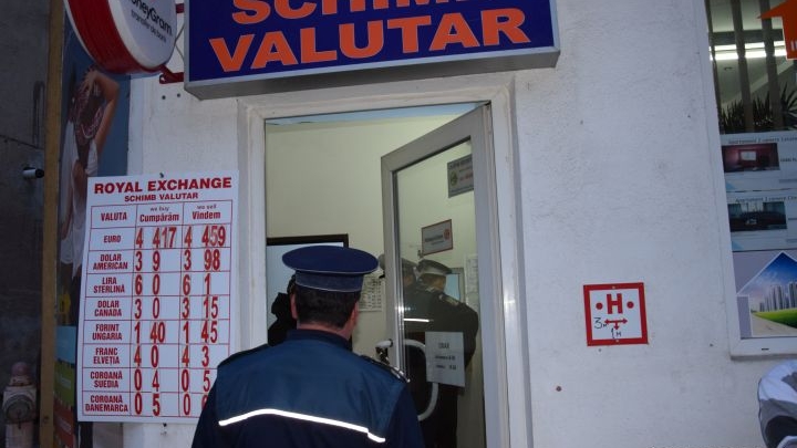 Jaf la o casă de schimb valutar din Timișoara. Hoții au fugit cu 150.000 de euro