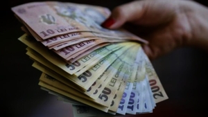Cum poți obține bani de la stat pentru facturile la energie electrică. Este trucul pe care trebuie să îl știe toți românii. Facturile la gaze sunt și ele incluse