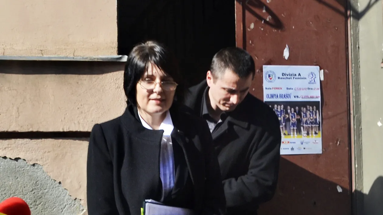 Scenariu fabulos! Vezi cum l-a agatat avocata Maria Vasii pe Cristian Cioaca!