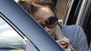 Victoria Beckham are iPhone de 60.000 de dolari!