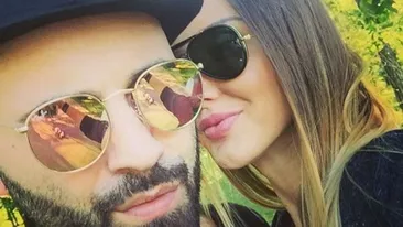 Ce sexy e iubita lui Matteo! S-au pozat pe o plajă exotică, îmbrăţişaţi şi...