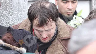 Duminica seara, inainte sa moara, Malina a sunat-o pe mama ei si a intrebat-o ce zi e si cat e ceasul