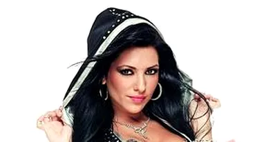 Cantareata Celia i-a luat mintile arbitrului Bocaneala