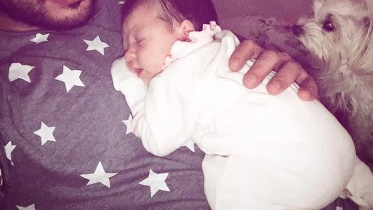 Victor Slav s-a fotografiat cu fetița lui, Sofia Natalia, iar fanii i-au scris un mesaj dur. “Roagă-te să nu semene cu...”