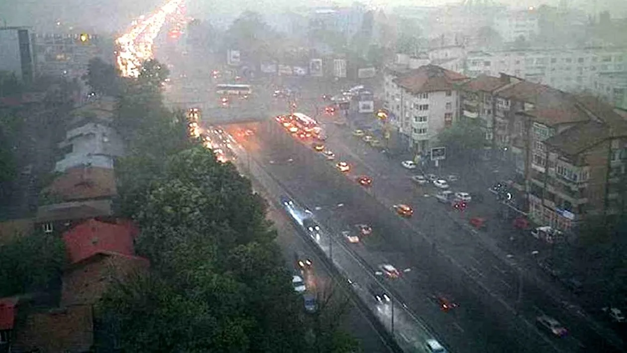 ANM a schimbat prognoza! Fenomene meteo ciudate în următoarele 3 zile în România