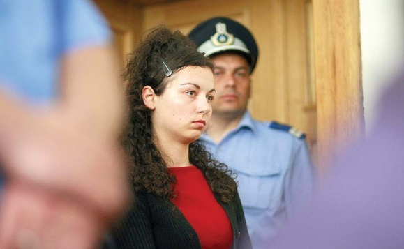 Soţul studentei criminale de la Timişoara a făcut Revelionul în Republica Dominicană! Claudiu s-a căsătorit în penitenciar cu Carmen Bejan