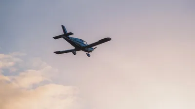 Alertă în Sicilia! Etna a erupt din nou, iar traficul aerian a fost dat peste cap. Zborurile către Catania, suspendate