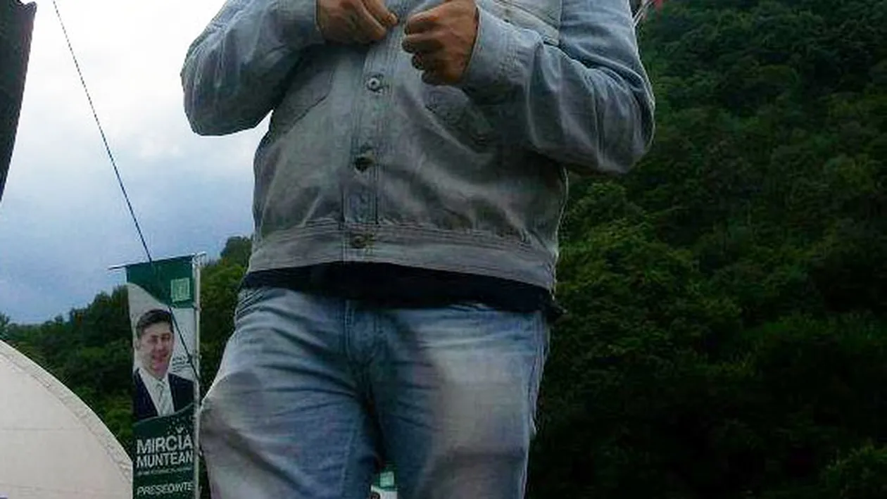 Cand pisica nu-i acasa, soarecii joaca pe masa! De fiecare data cand iese singur, iubitul Innei are cate o escapada amoroasa!