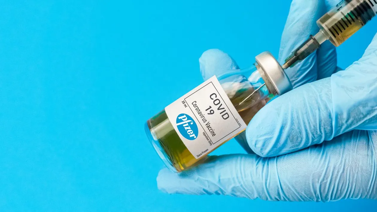 A vrut să nu accepte, în scris, vaccinul Pfizer, dar i-a ieșit cu totul altceva: „Refuz va@%& faizăr”. FOTO