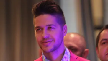 Sustin ca au ramas prieteni, dar nici nu vor sa se priveasca in ochi! Jorge si fosta sotie s-au evitat la un eveniment monden!