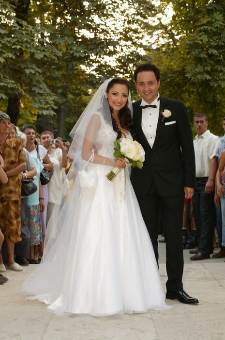 Imagini de la prima întâlnire. Cum l-a “combinat” Andra pe Cătălin Măruță în direct la TVR 2