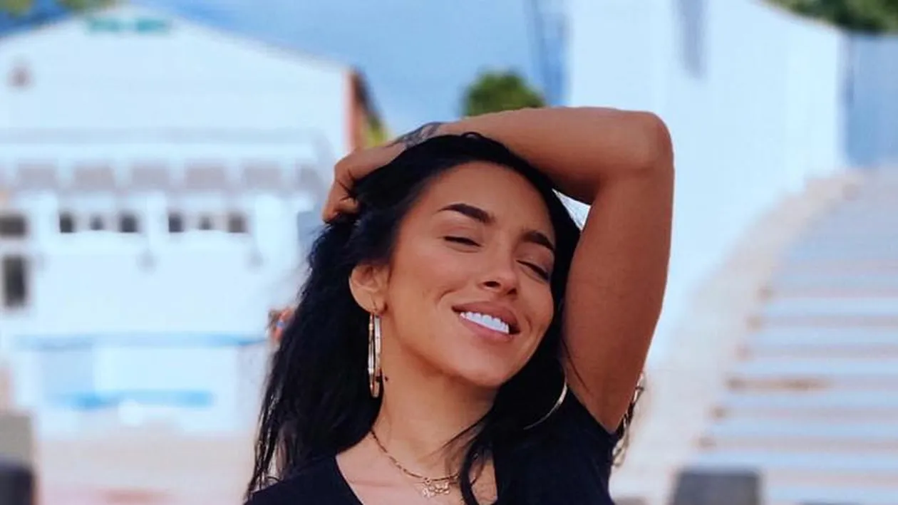 Cum a fost fotografiată Ruby într-un supermarket din București. Mai vulgar de atât nu se poate