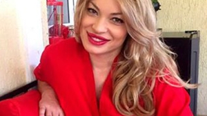 Ce a postat pe Facebook VALENTINA PELINEL înainte să intre în travaliu