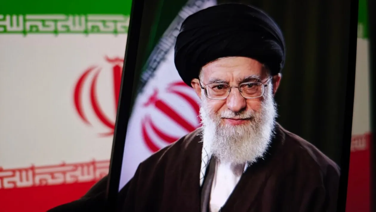 Soția ayatollahului Ali Khamenei a murit. Ea fusese rănită în atacul care l-a ucis pe liderul suprem al Iranului