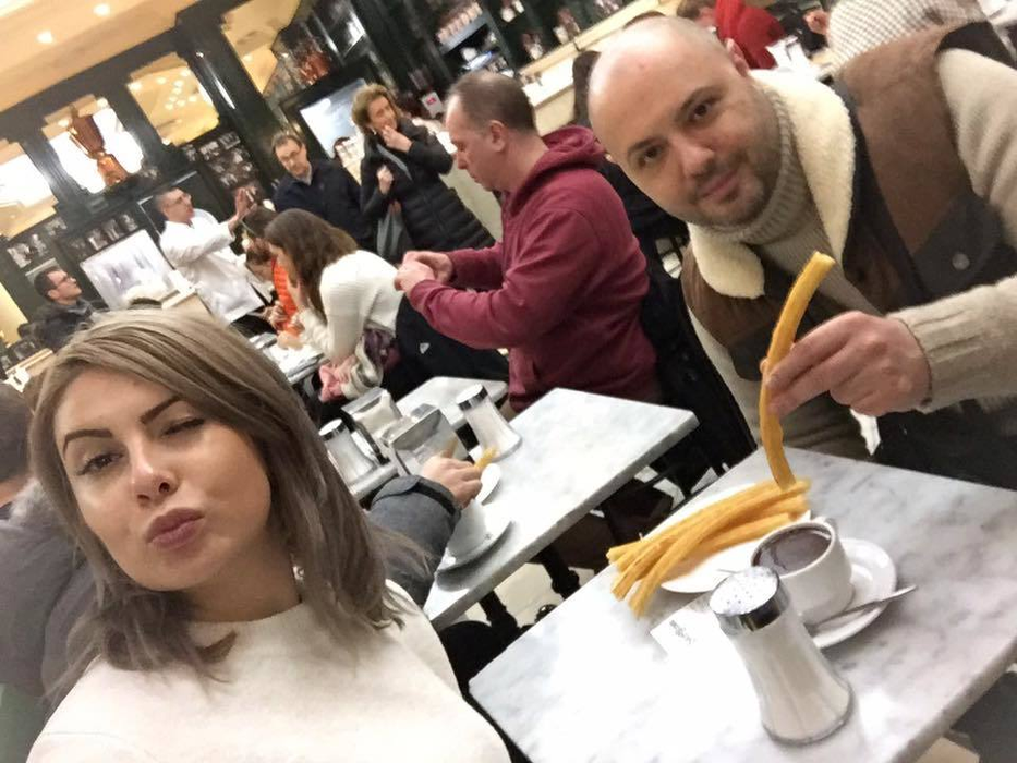 E însărcinată? Soţia lui MIHAI MITOŞERU a luat proporţii! Cum arată acum