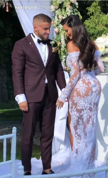 Explozie de dezvăluiri despre modelul Justyna Gradek! Sexy-poloneza lui Alex Bodi este căsătorită! Soțul o ține ”sechestrată” în relație, iar Philipp Plein o acuză de furtul unei sume imense de bani