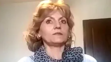 Mihaela și soțul ei au lucrat 16 ani în Italia, timp în care au trimis 235.000 € părinților soțului, pentru a le construi o casă. Abia când s-a întors în România, Mihaela a aflat ce au făcut socrii cu banii, de fapt