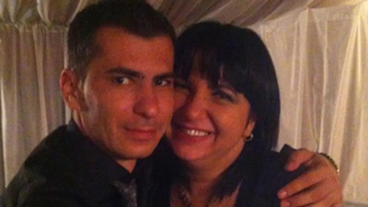 Carmen Serban si-a scos iubitul in lume! Au fost impreuna la un botez si nu au ratat ocazia sa se pozeze impreuna!