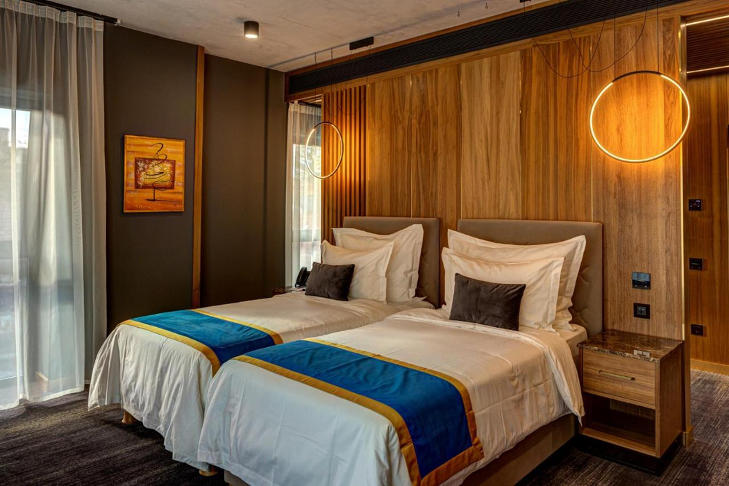 Hotelul unde Lenny Kravitz s-a cazat la Cluj / Sursa foto: booking.com