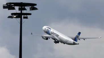 S-au găsit fragmente din epava avionului care s-a prăbuşit în Marea Mediterană!