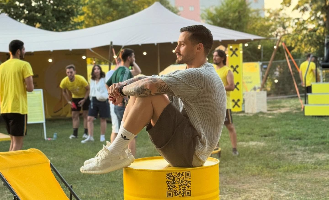 Cum arată acum Radu Constantin, fostul iubit al Otnielei Sandu. Sursa foto: Instagram