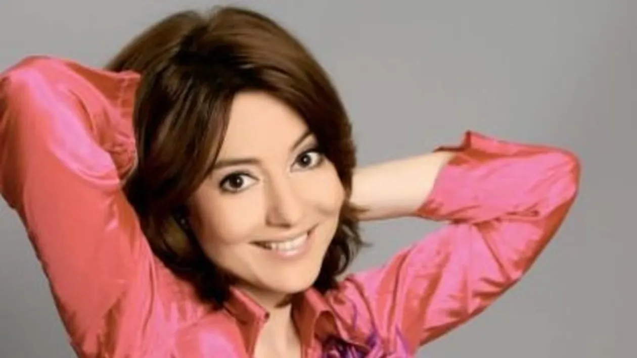 Cum arată Oana Sârbu în costum de baie, la 50 de ani