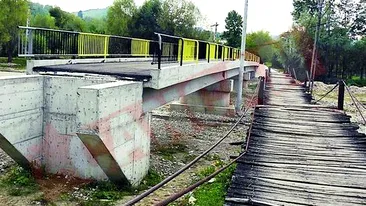 N-au mai terminat podul inceput in campania electorala