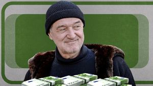 Nu e o glumă! Câți bani i-a oferit Gigi Becali unei femei nevoiașe din București