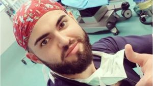 Noi detalii ies la iveală despre moartea medicul rezident din Timișoara. Bunica tânărului: „În niciun caz să se fi sinucis”