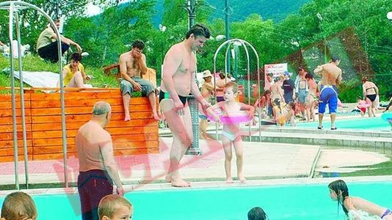 A salvat de la inec o fetita blocata pe fundul bazinului