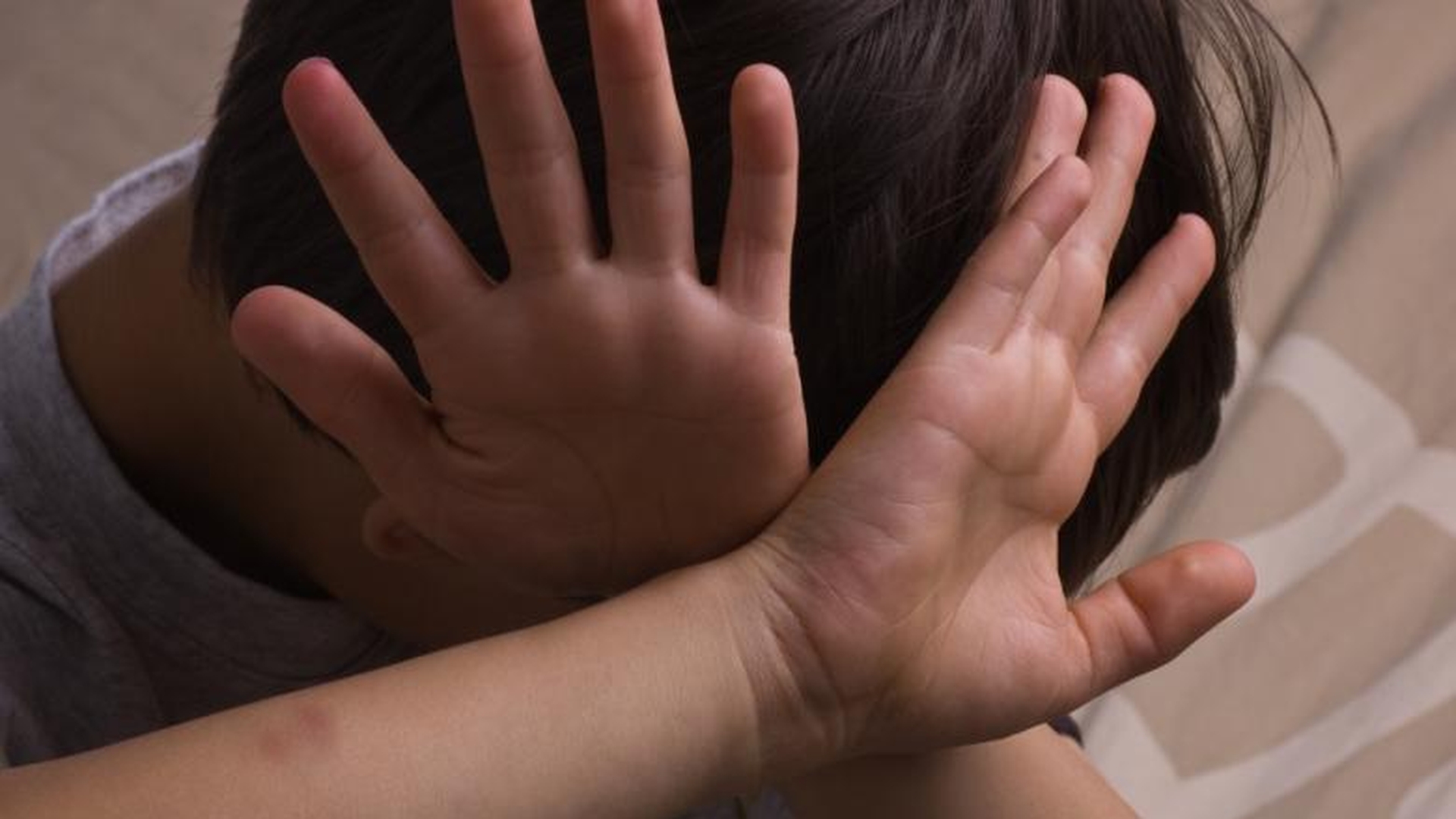 Un bărbat din Brăila acuzat de pedofilie a fost lăsat liber: "A avut o conduită sinceră în timpul anchetei"