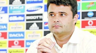 Ajutat de "groparul" valizei