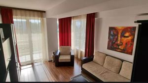 Cât costă 1 noapte de cazare de 1 mai 2022, la Mamaia? De banii ăştia, stai un weekend în Dubai