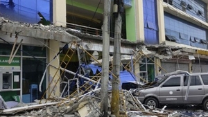 Haos în Filipine, după un cutremur cu magnitudinea 6,7 pe Richter! 6 persoane au murit, iar 108 au fost rănite